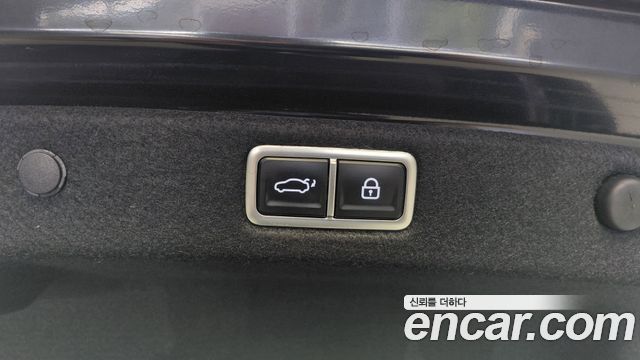 Hyundai Grandeur 2023 — photo 24
