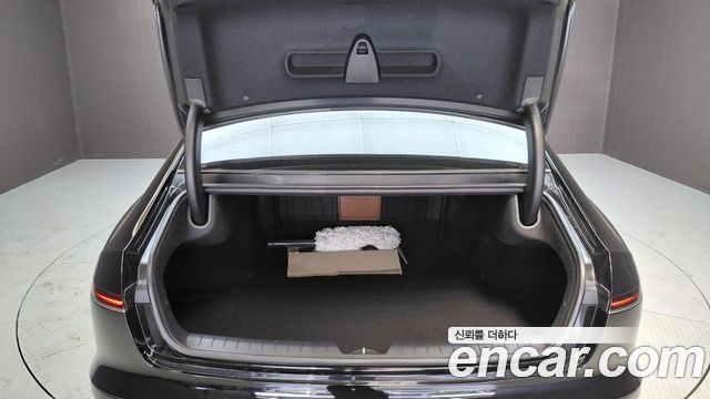 Hyundai Grandeur 2023 — photo 25