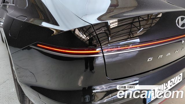Hyundai Grandeur 2023 — photo 9