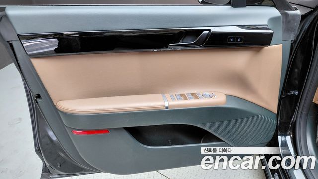 Hyundai Grandeur 2023 — photo 14