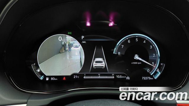 Genesis GV70 2021 — photo 11