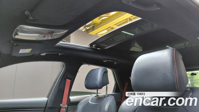 Genesis GV70 2021 — photo 23
