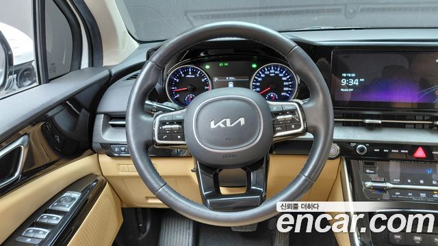 Kia Canival 2023 — photo 20