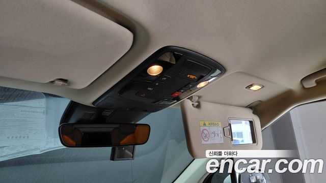 Kia Canival 2023 — photo 22