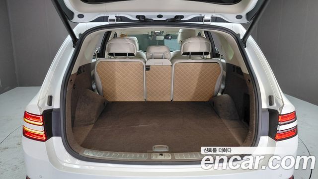 Genesis GV80 2023 — photo 25