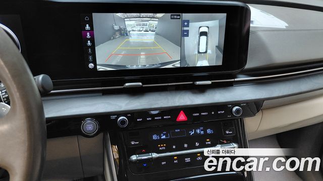 Kia Canival 2022 — photo 21