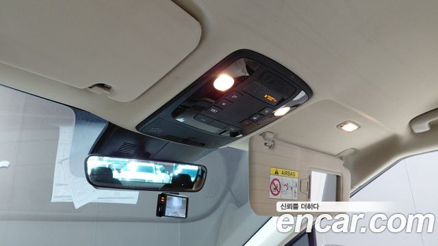 Kia Canival 2022 — photo 22