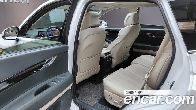 Genesis GV80 2025 — photo 18