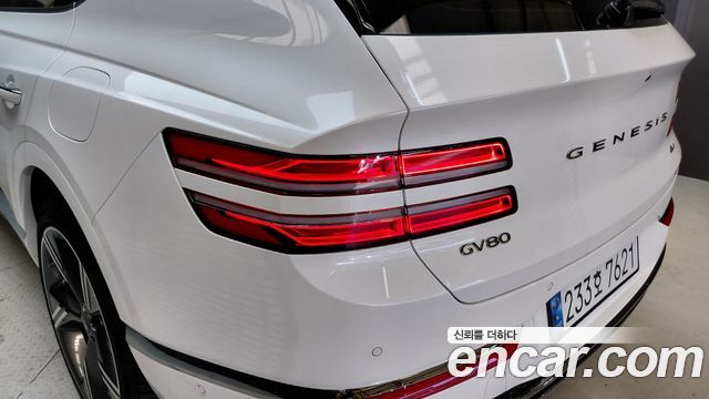 Genesis GV80 2025 — photo 9