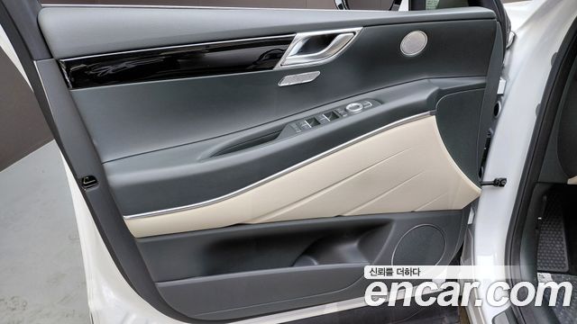Genesis GV80 2025 — photo 14