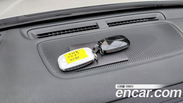 Genesis GV80 2025 — photo 27