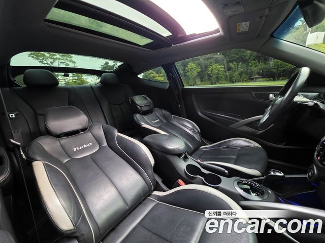 Hyundai Veloster 2014 — photo 11