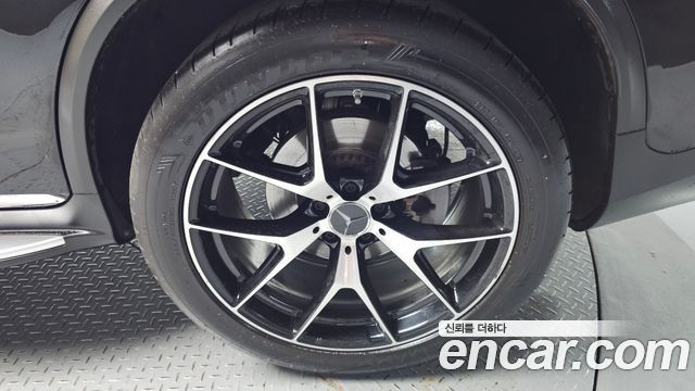 Mercedes-Benz GLC-Class 2020 — photo 7