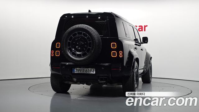 Land Rover Defender 2026 — photo 4