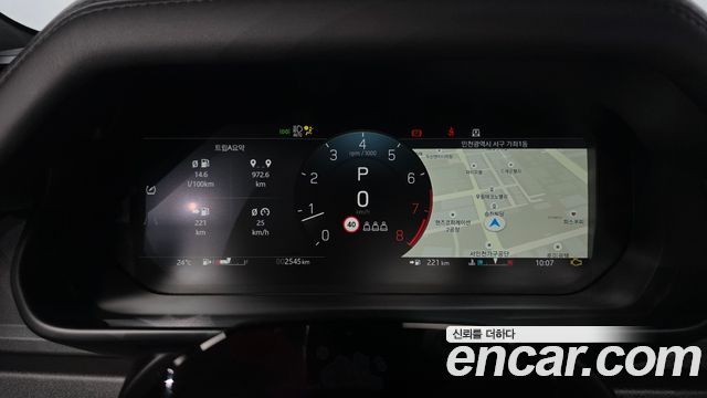Land Rover Defender 2026 — photo 8