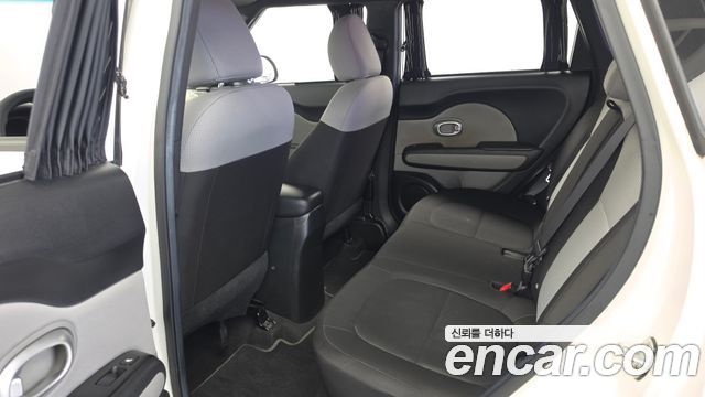 Kia Soul 2016 — photo 16