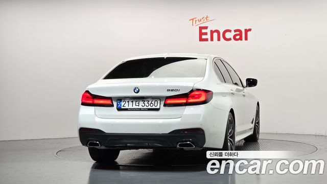 BMW 5-Series 2023 — photo 4