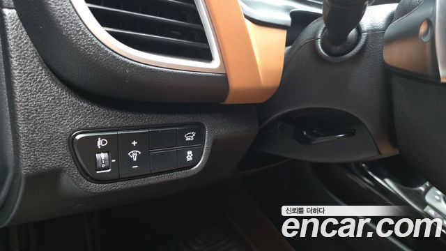 Kia Seltos 2023 — photo 29