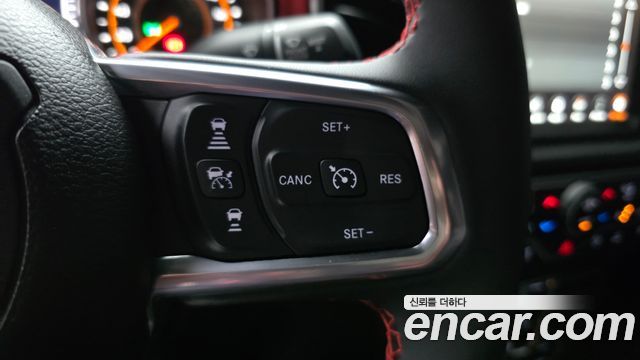 Jeep Gladiator 2023 — photo 27