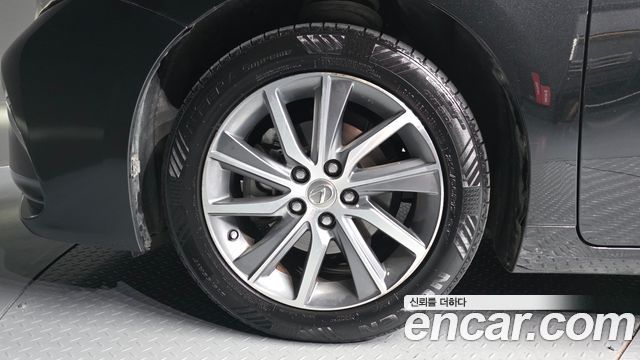 Lexus ES 2016 — photo 5