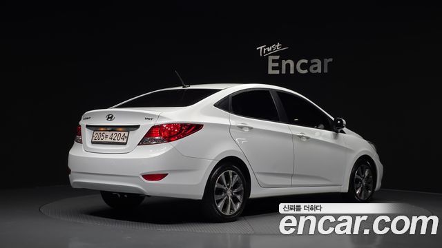 Hyundai Accent 2014 — photo 2