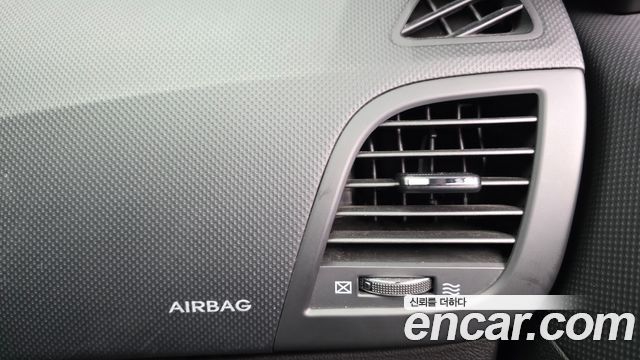 Hyundai Accent 2014 — photo 32