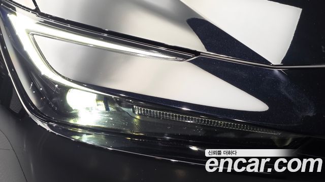 Toyota Prius 2026 — photo 8