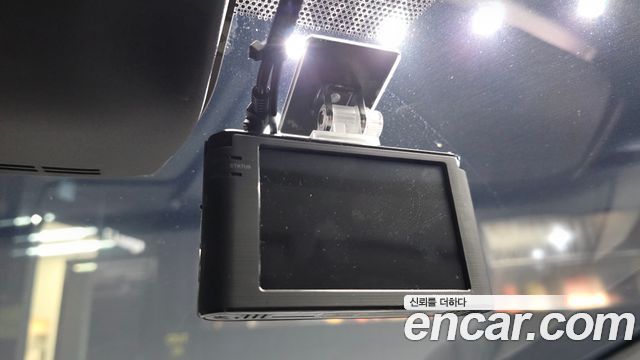 Toyota Prius 2026 — photo 34