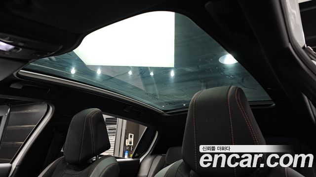Peugeot 308 2018 — photo 22