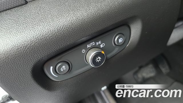 Chevrolet Korea Traverse 2020 — photo 25