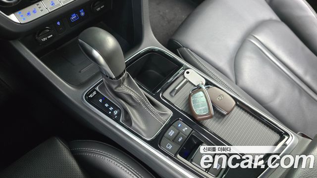 Hyundai Sonata 2019 — photo 12