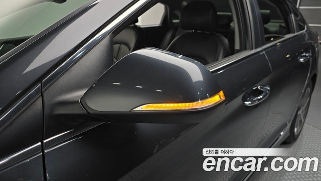 Hyundai Sonata 2019 — photo 32