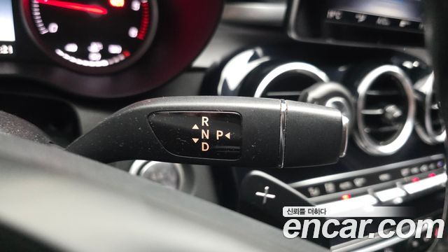 Mercedes-Benz C-Class 2018 — photo 9