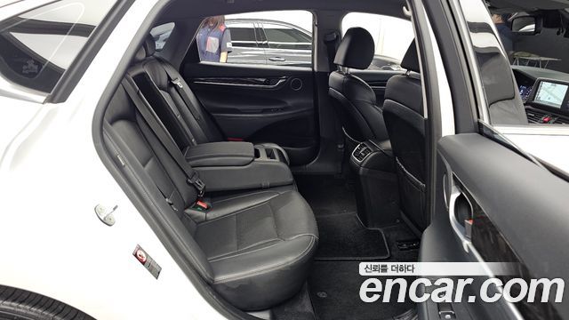 Hyundai Grandeur 2019 — photo 18