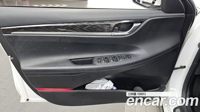 Hyundai Grandeur 2019 — photo 14