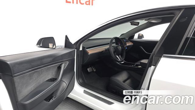 Tesla Model 3 2020 — photo 13