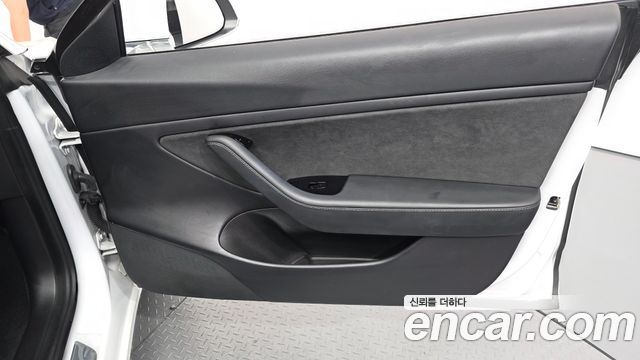 Tesla Model 3 2020 — photo 14