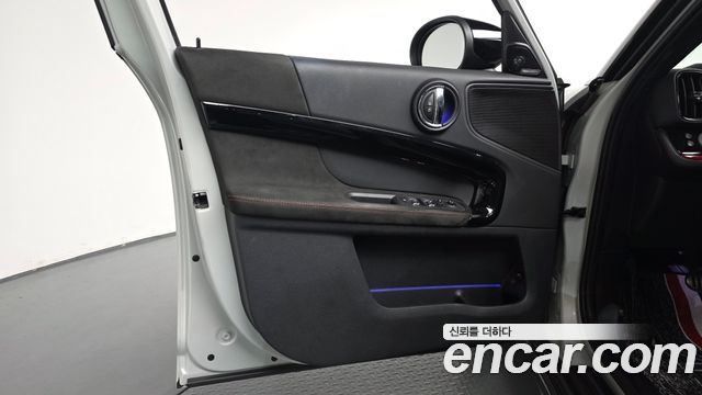 Mini Countryman 2021 — photo 14