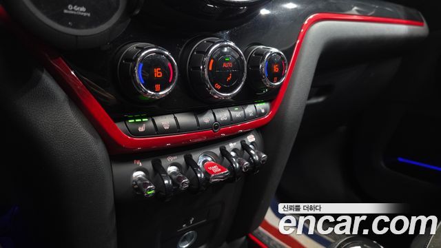 Mini Countryman 2021 — photo 34
