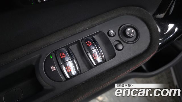 Mini Countryman 2021 — photo 35