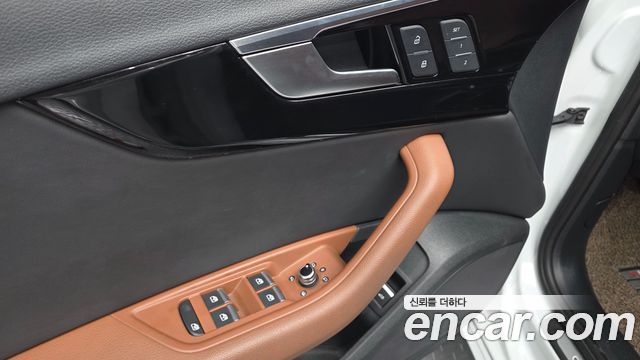 Audi A4 2021 — photo 30