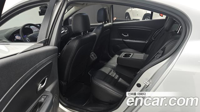 Renault Korea SM3 2015 — photo 18