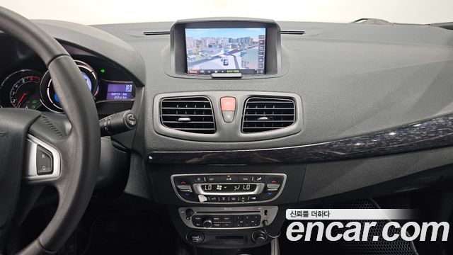 Renault Korea SM3 2015 — photo 20