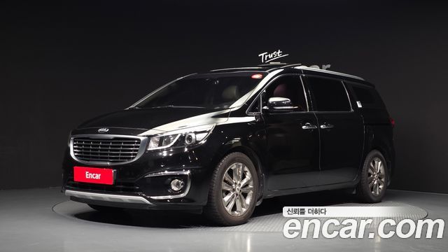 Kia Canival 2016 — photo 1