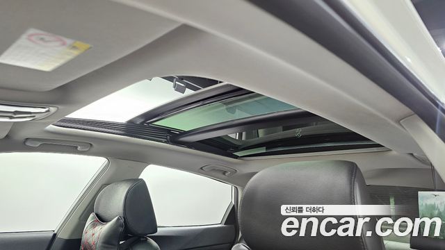 Kia K5 2016 — photo 22