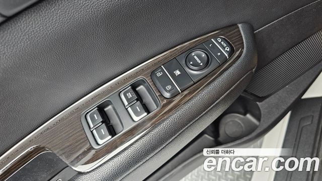 Kia K5 2016 — photo 30