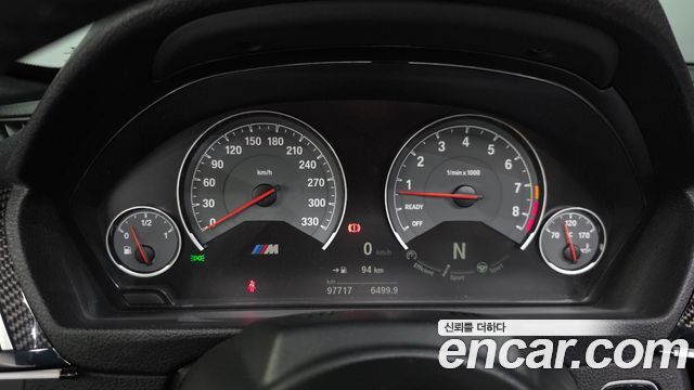 BMW M4 2016 — photo 8