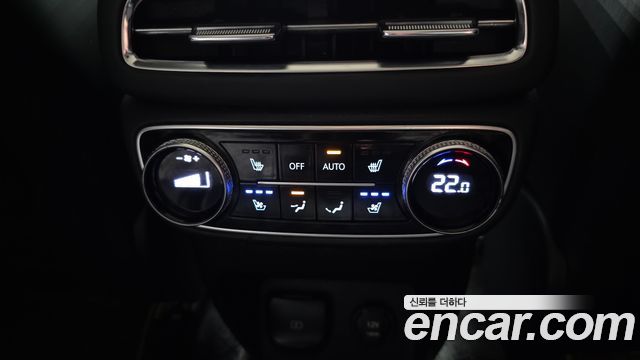 Genesis GV80 2020 — photo 24