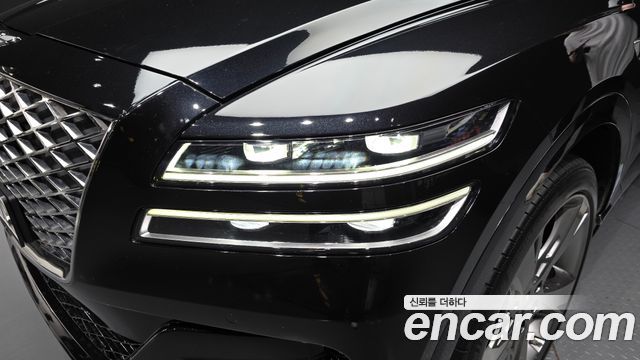 Genesis GV80 2020 — photo 8