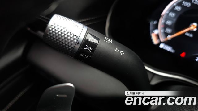 Genesis GV80 2020 — photo 29